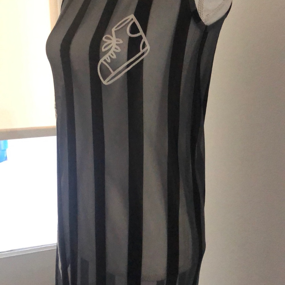 Mesh covering - Picture 4 of 6